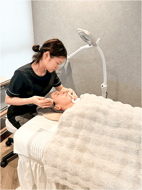 「一人ひとりの肌と丁寧に向き合う」プライベート空間